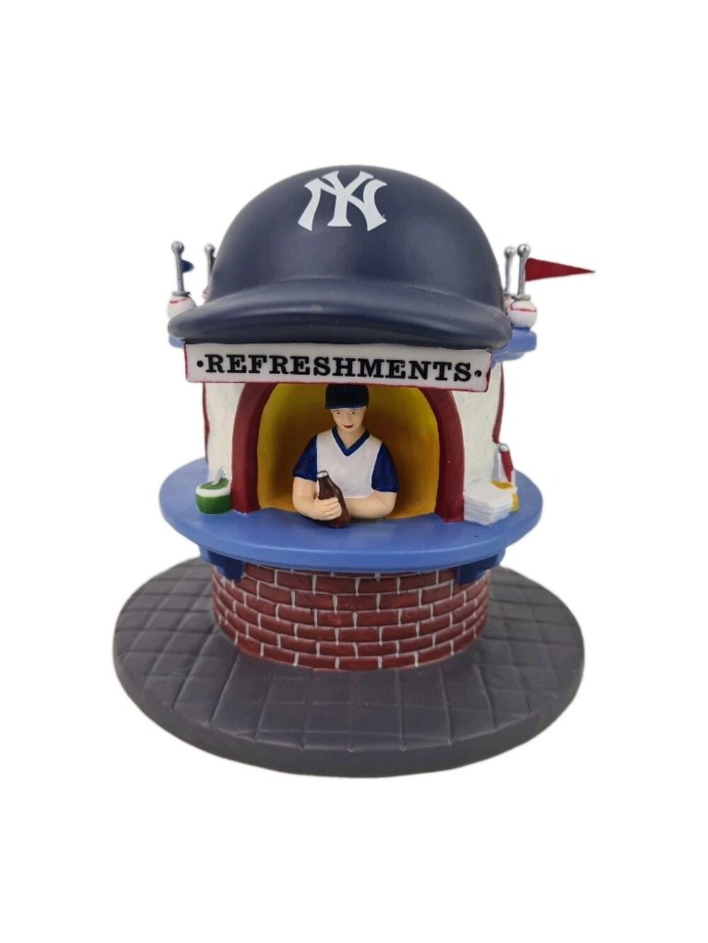 Department 56 New York Yankees Refreshments Stand 59437 Christmas In The City